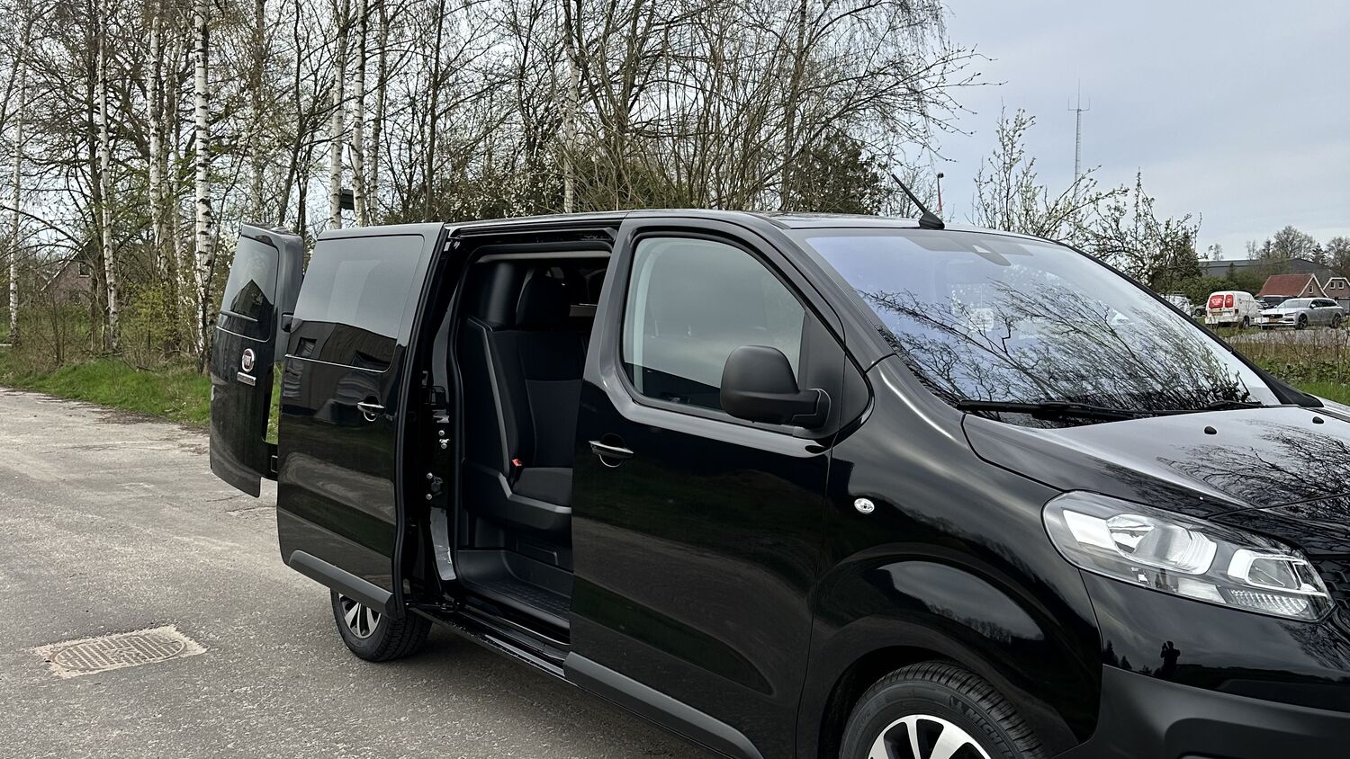 Fiat Scudo met dubbele cabine en Tom-Lock Inrichting - Bedrijfswageninrichting met Kreunen BWI