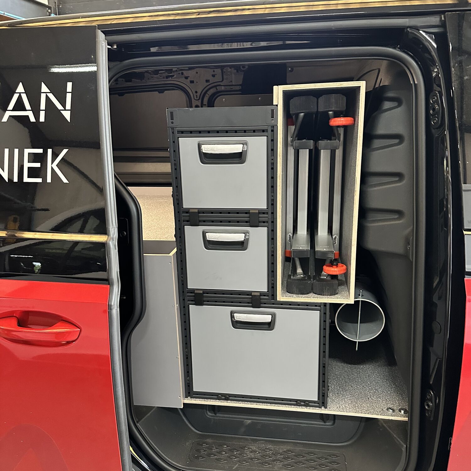 Kreunen BWI: bedrijfswageninrichting, slimme oplossingen