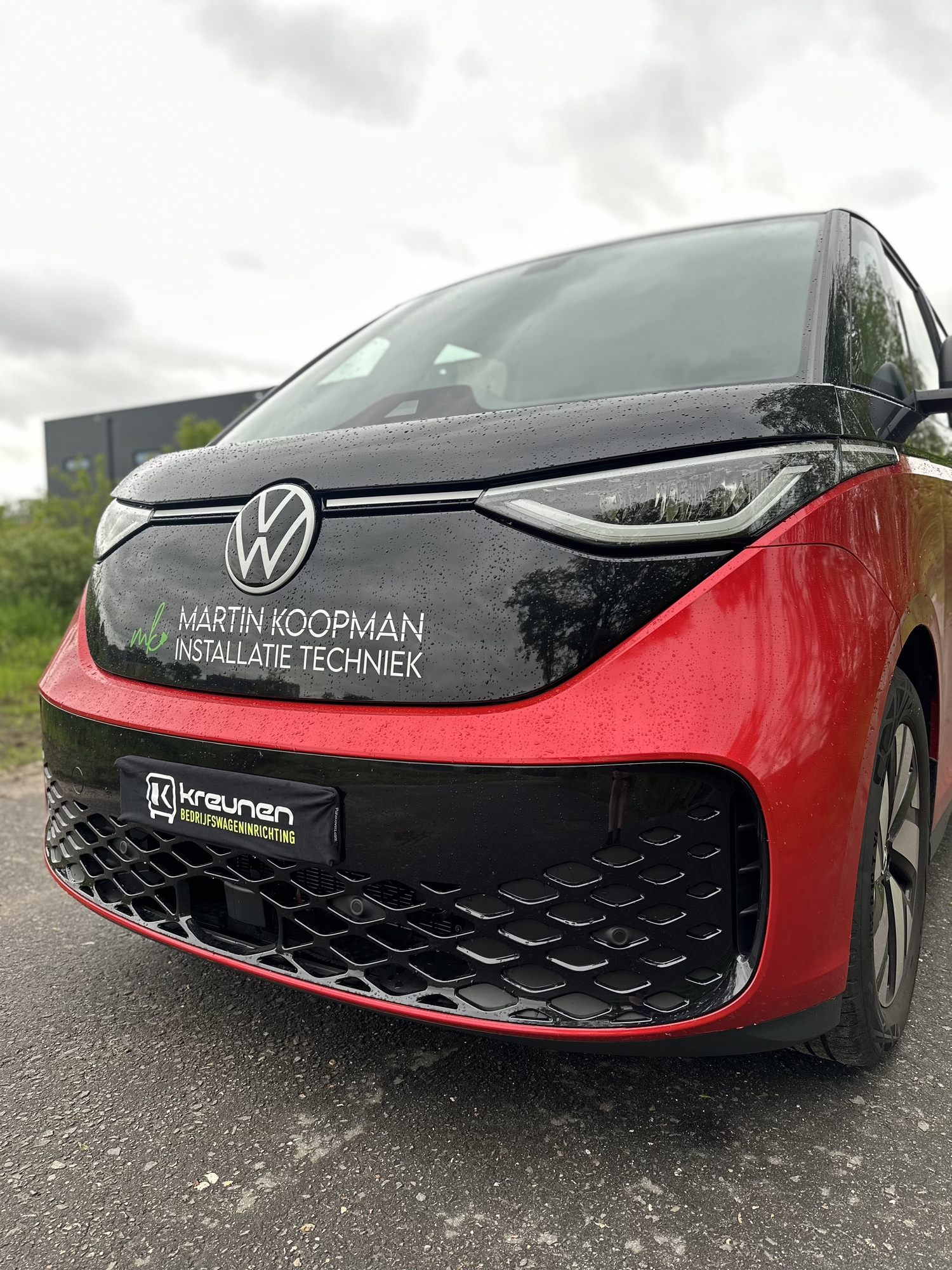 Van Fiat Ducato naar elektrische VW ID BUZZ - Bedrijfswageninrichting van Kreunen BWI met Tom-Lock