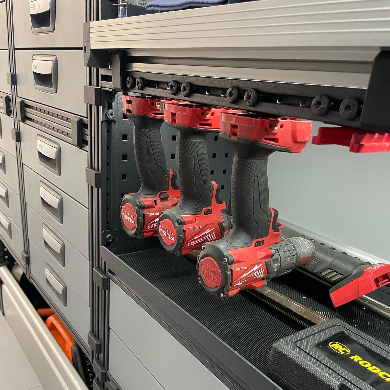 Bedrijfswageninrichting Kreunen BWI